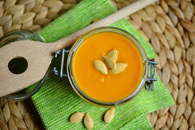 Kürbissuppe mit Zunderschwamm